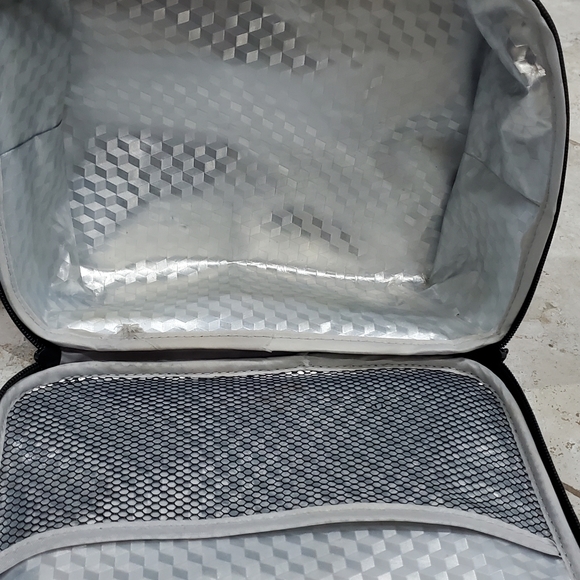 Backpack w/lunchbox - Picture 5 of 5